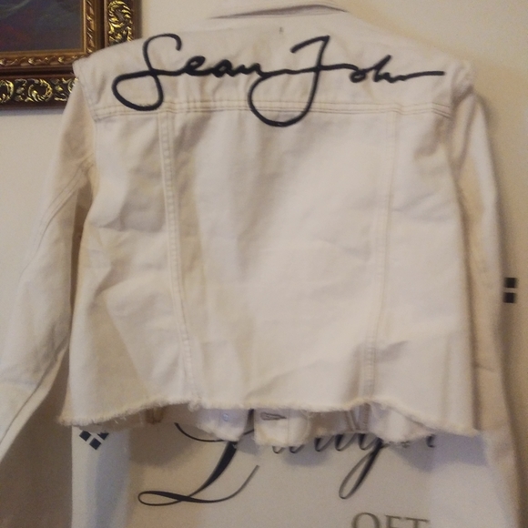 Jacket - Picture 2 of 3